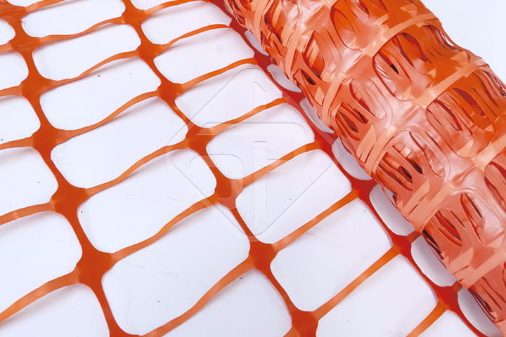 Пластиковая защитная сетка для ограждения оранжевая ПНД 1,2Х50 / 100 г/м²